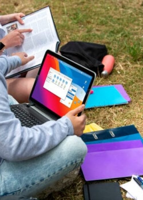 2149649371-600x400-min